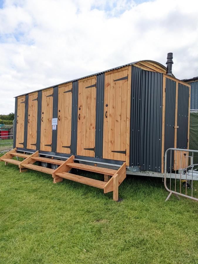 Vila Glamping At Hay Festival Hay-On-Wye Exteriér fotografie
